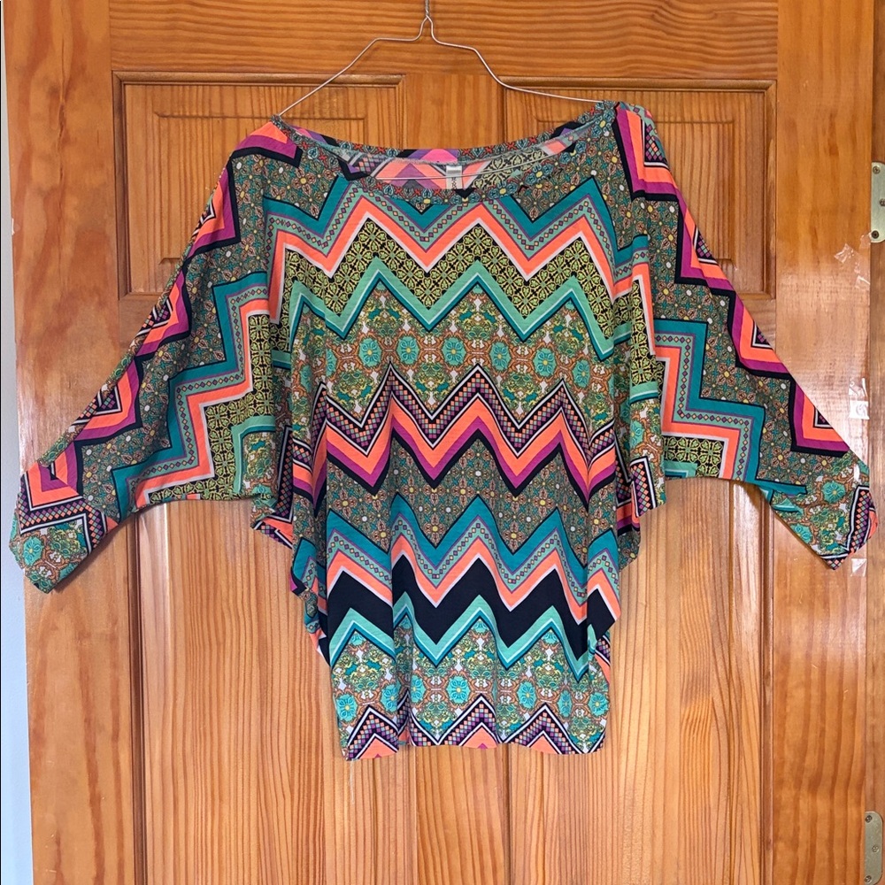 Colorful Chevron Pattern Women's Blouse